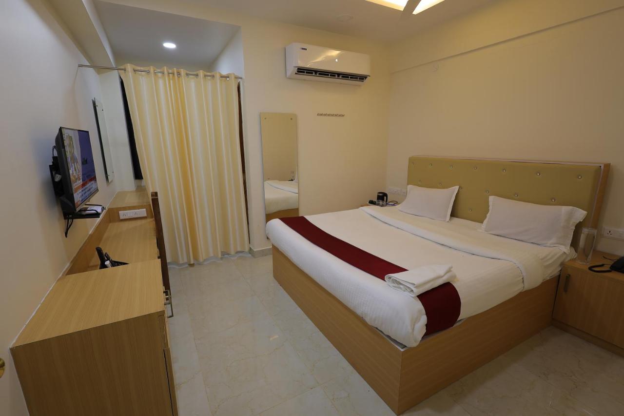 Hotel Rajam Selva Sirkazhi Экстерьер фото